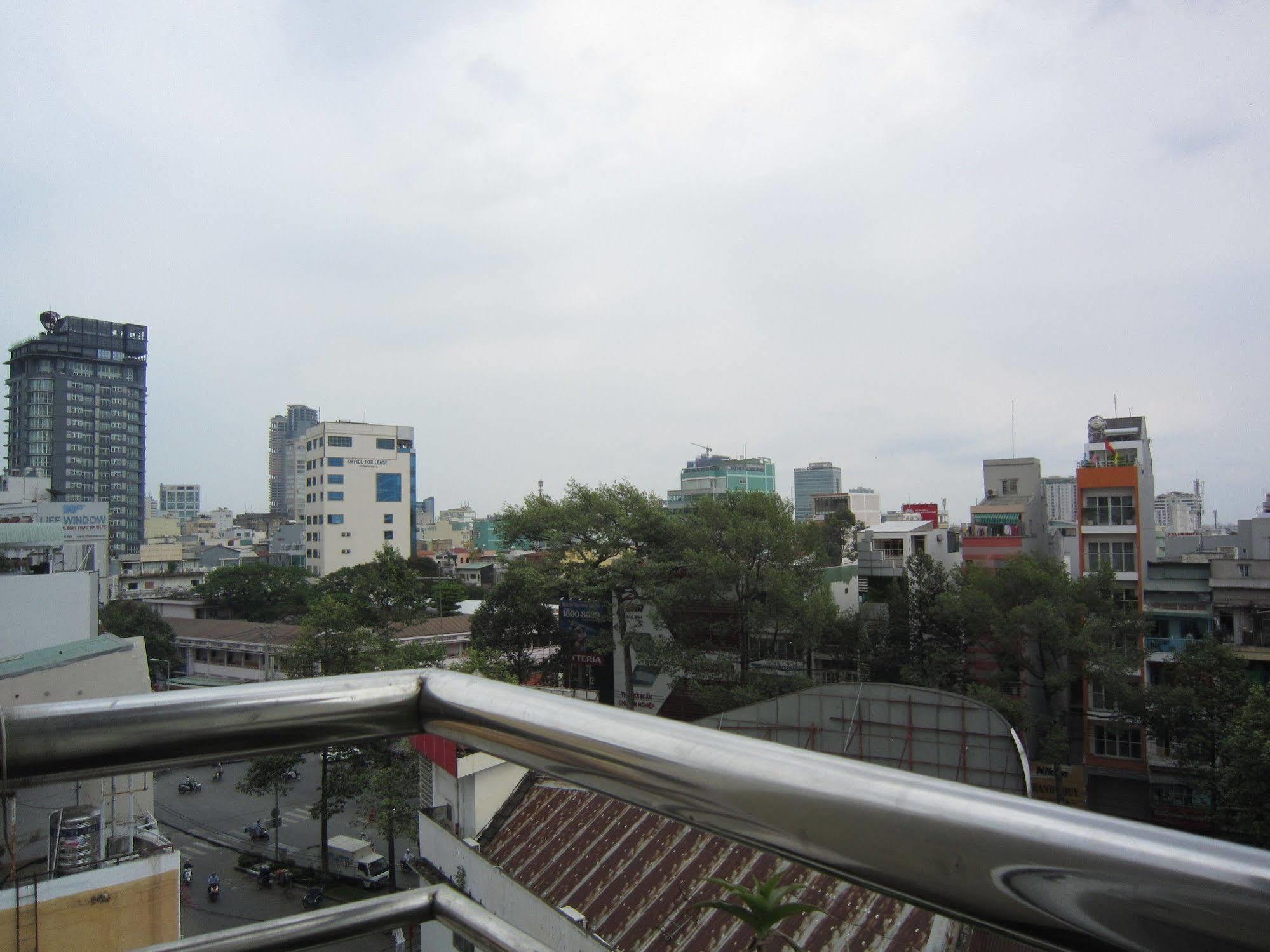 Saigon Odyssey House Hotel Ho Chi Minh City Exterior photo